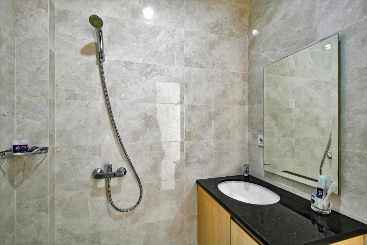 D’Padmaya Residence Cakarta Dış mekan fotoğraf